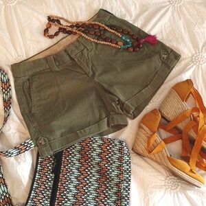 Banana Republic Womens Shorts Size 6 Khaki Green